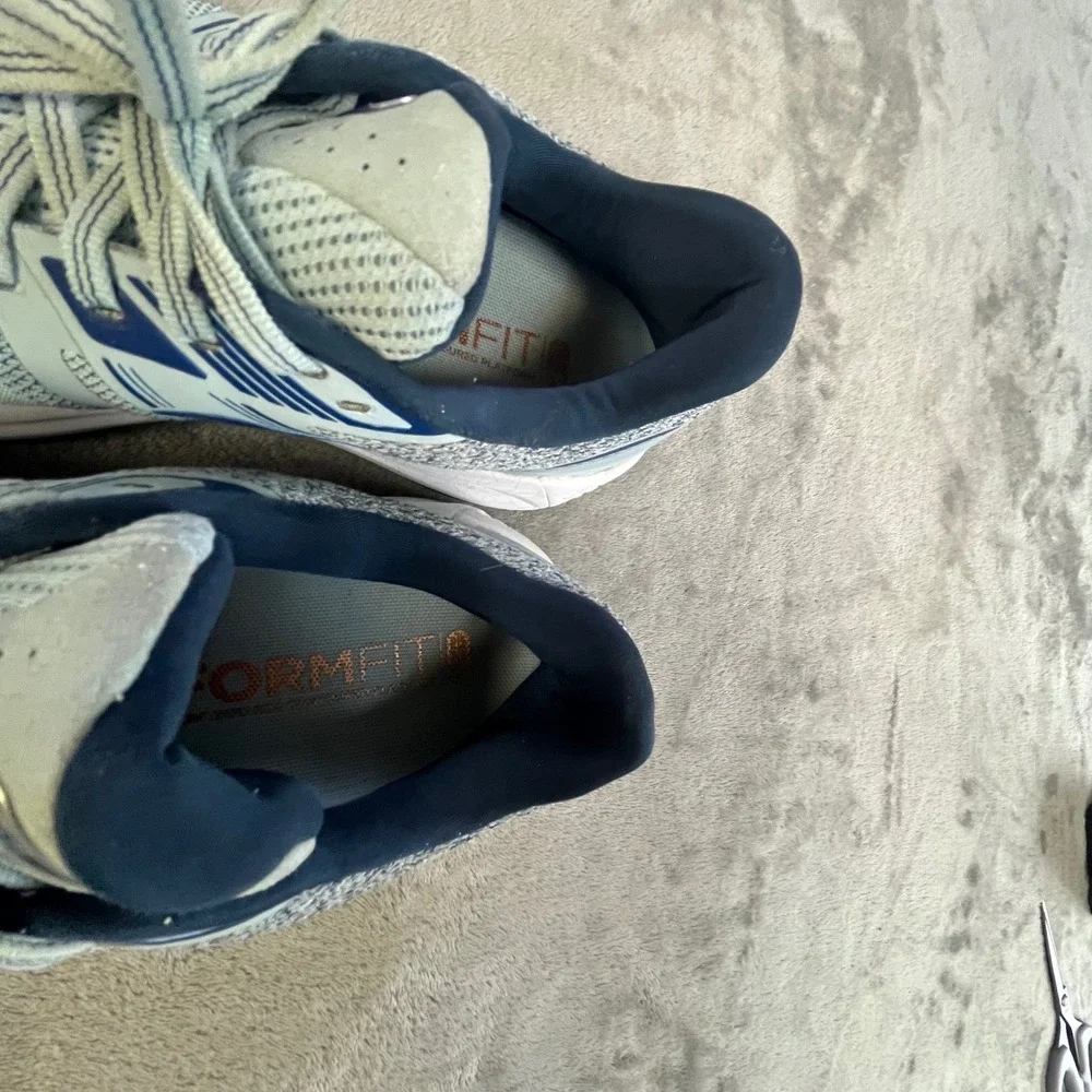 Saucony Omni 19 Running Shoes Womens 9 Blue Silver Athletic Sneakers